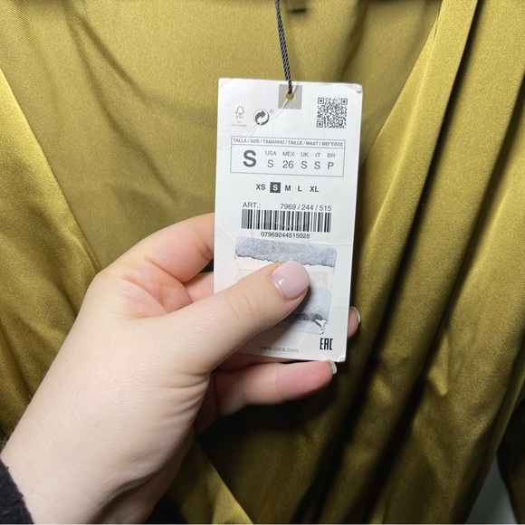 NWT- Zara Women's olive green dark mustard yellow satin like maxi wrap dress S - Picture 6 of 9